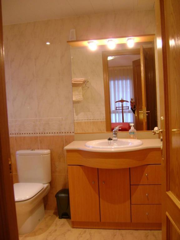 Apartamentos Pirineos Ordesa El Pueyo de Araguás الغرفة الصورة