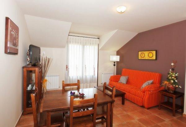 Apartamentos Pirineos Ordesa El Pueyo de Araguás المظهر الخارجي الصورة