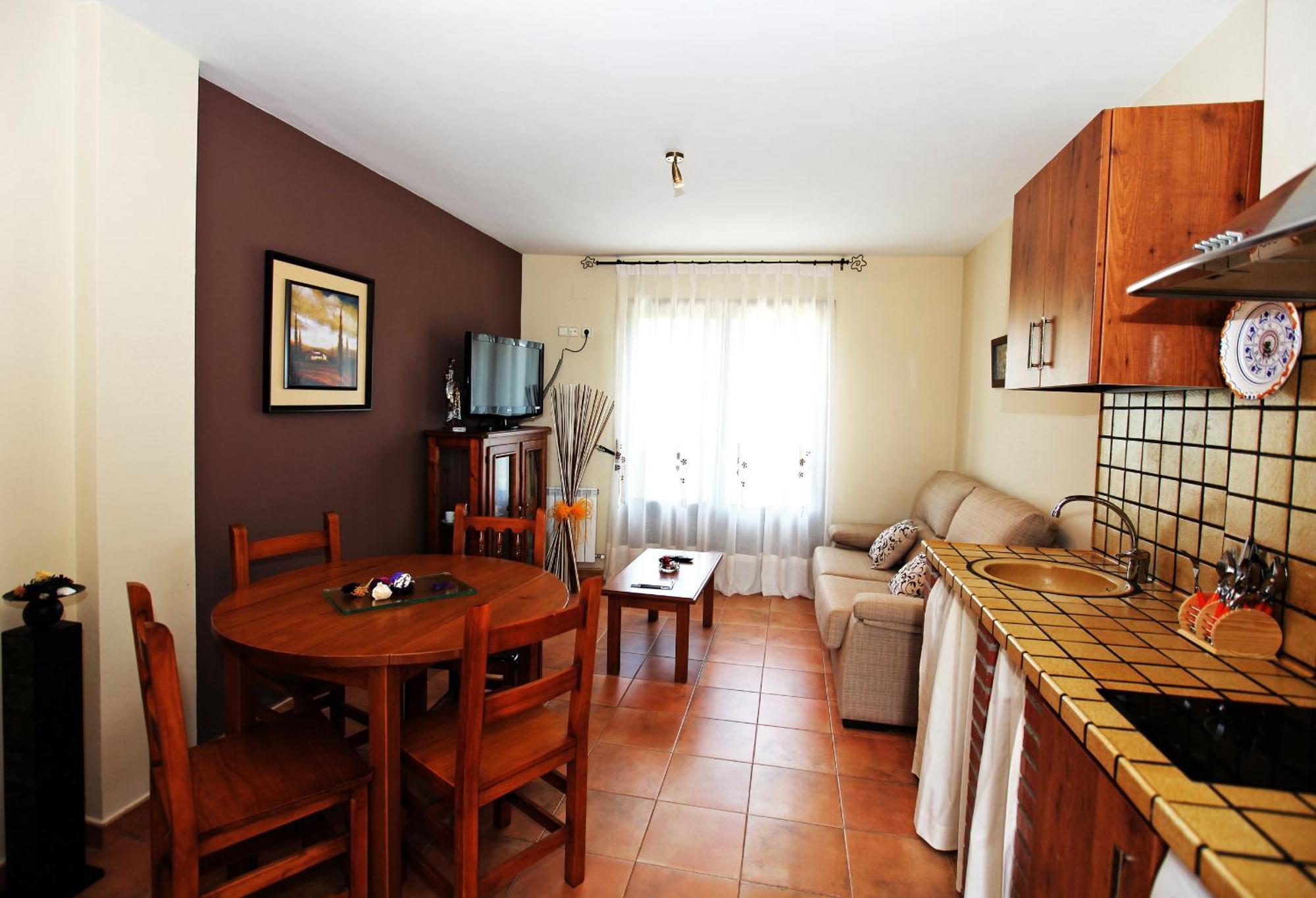 Apartamentos Pirineos Ordesa El Pueyo de Araguás المظهر الخارجي الصورة
