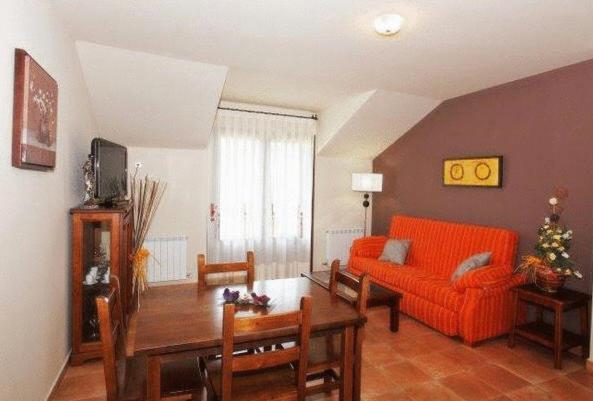 Apartamentos Pirineos Ordesa El Pueyo de Araguás المظهر الخارجي الصورة