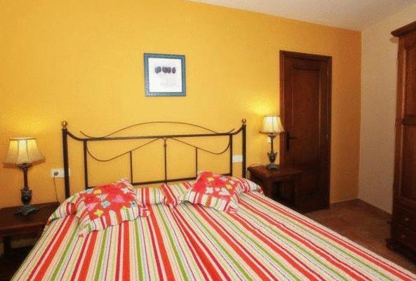 Apartamentos Pirineos Ordesa El Pueyo de Araguás المظهر الخارجي الصورة