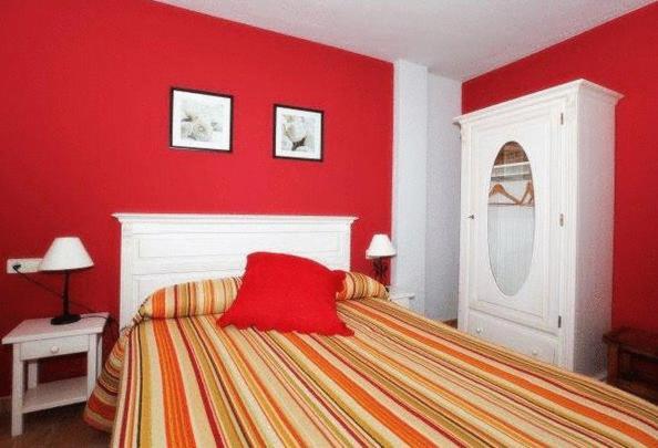 Apartamentos Pirineos Ordesa El Pueyo de Araguás الغرفة الصورة